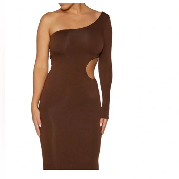New Naked Wardrobe Women Brown Maxi Dress One Shoulder Size 1X - Picture 3 of 12